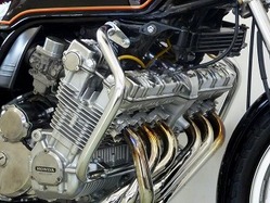 CBX1000　エンジンガード